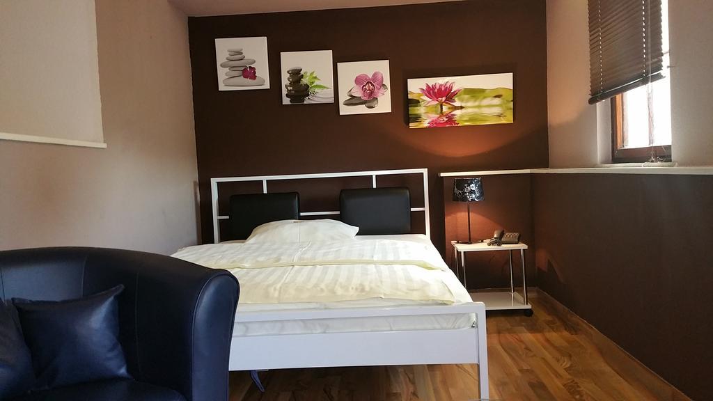 Hotel Luitpold Швайнфурт Стая снимка